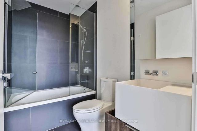 2110 - 1 Bloor St E, Condo with 2 bedrooms, 2 bathrooms and 0 parking in Toronto ON | Image 15