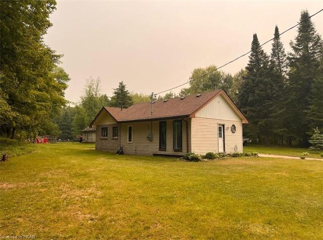 3677 Highway 28, House detached with 2 bedrooms, 1 bathrooms and null parking in Douro Dummer ON | Image 3