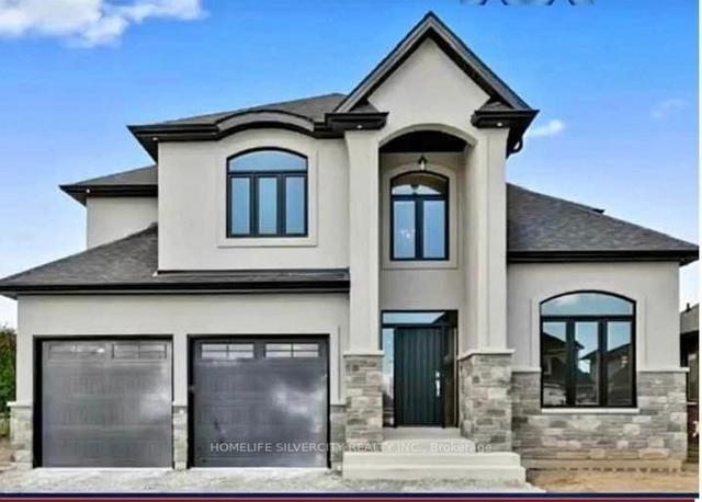 1632 Kerr Crt, House detached with 4 bedrooms, 4 bathrooms and 6 parking in Windsor ON | Image 2