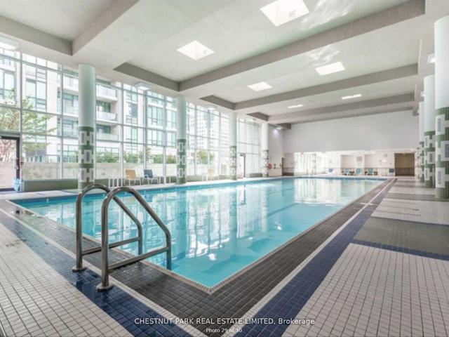 ph 7 - 16 Yonge St, Condo with 3 bedrooms, 3 bathrooms and 1 parking in Toronto ON | Image 6