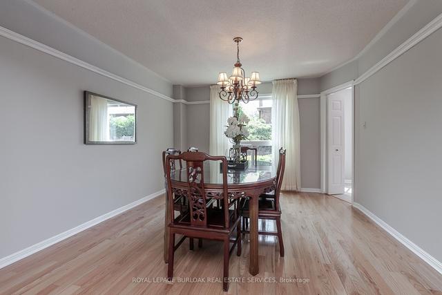 550 Kastelic Pl, House detached with 4 bedrooms, 3 bathrooms and 6 parking in Burlington ON | Image 7
