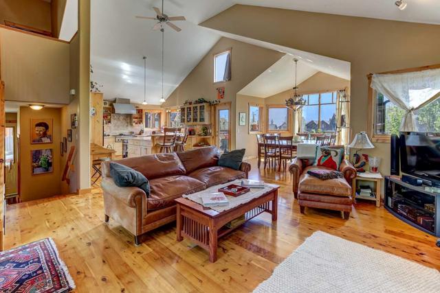 219 Eagle Point, House detached with 5 bedrooms, 4 bathrooms and 4 parking in Canmore AB | Image 13