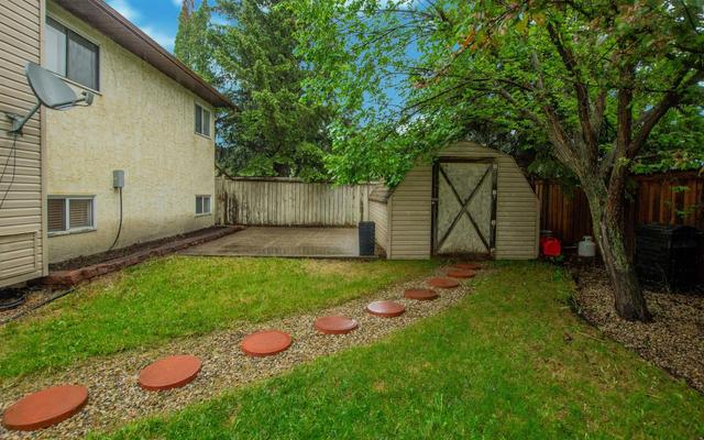 9941 69 Avenue, House detached with 3 bedrooms, 2 bathrooms and 6 parking in Grande Prairie AB | Image 35