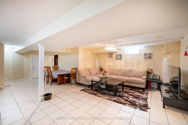 46 Kanashiro St, House detached with 3 bedrooms, 4 bathrooms and 6 parking in Brampton ON | Image 26