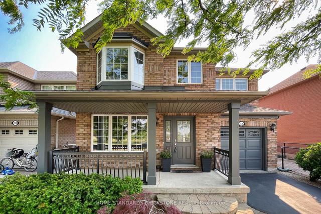 2338 Proudfoot Tr W, House detached with 3 bedrooms, 3 bathrooms and 3 parking in Oakville ON | Image 1