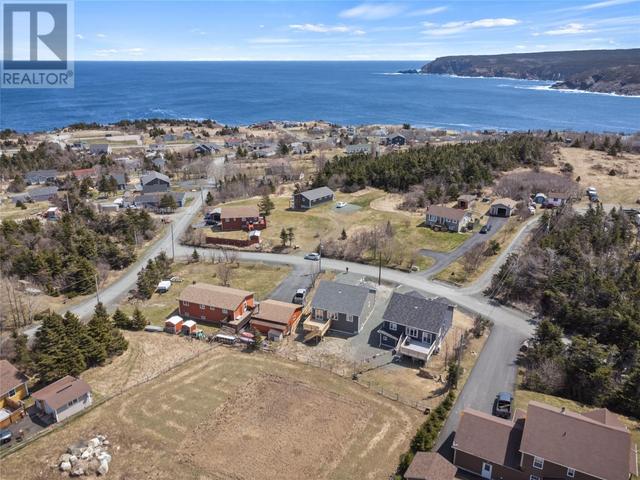 6 Back Road, House detached with 3 bedrooms, 1 bathrooms and null parking in Pouch Cove NL | Image 6
