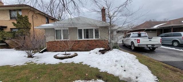 596 Burnhamthorpe Rd, House detached with 3 bedrooms, 1 bathrooms and 2 parking in Toronto ON | Image 15