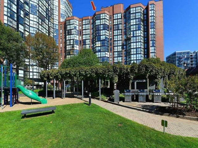 ph10 - 701 King St W, Condo with 2 bedrooms, 2 bathrooms and 1 parking in Toronto ON | Image 22