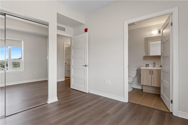 516 - 121 #8 Highway, Condo with 2 bedrooms, 2 bathrooms and null parking in Hamilton ON | Image 12