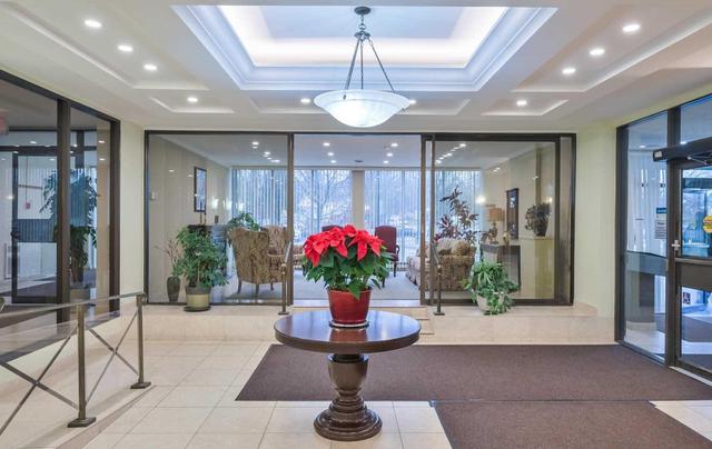 912 - 92 Church St S, Condo with 3 bedrooms, 2 bathrooms and 1 parking in Ajax ON | Image 2