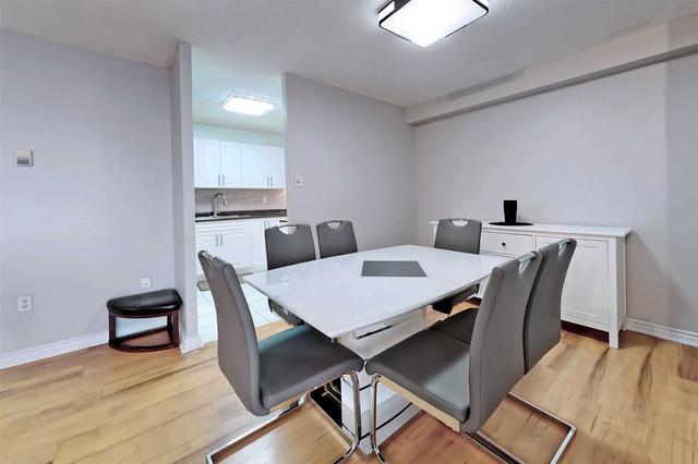 1709 - 15 Torrance Rd, Condo with 2 bedrooms, 2 bathrooms and 1 parking in Toronto ON | Image 13