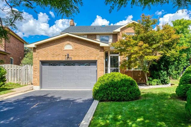 1375 Bramblewood Green, House detached with 4 bedrooms, 4 bathrooms and 6 parking in Oakville ON | Image 1
