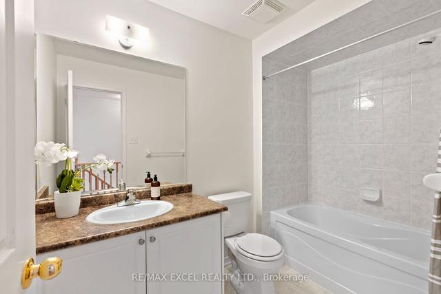 282 Church St S, Townhouse with 3 bedrooms, 4 bathrooms and 2 parking in Richmond Hill ON | Image 21
