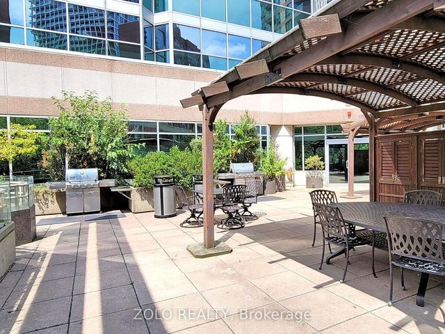 1010 - 38 Elm St, Condo with 1 bedrooms, 1 bathrooms and 0 parking in Toronto ON | Image 27