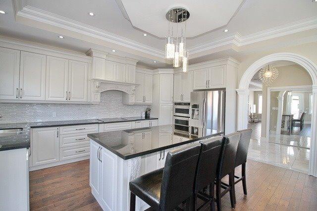 24 Ranee Ave, House detached with 4 bedrooms, 5 bathrooms and 2 parking in Toronto ON | Image 6