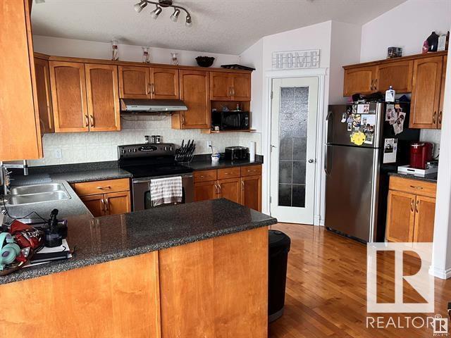 7507 168 Av Nw, House detached with 4 bedrooms, 3 bathrooms and null parking in Edmonton AB | Image 10