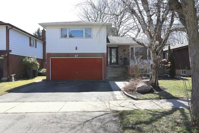 31 Tilley Dr, House detached with 4 bedrooms, 2 bathrooms and 4 parking in Toronto ON | Image 1