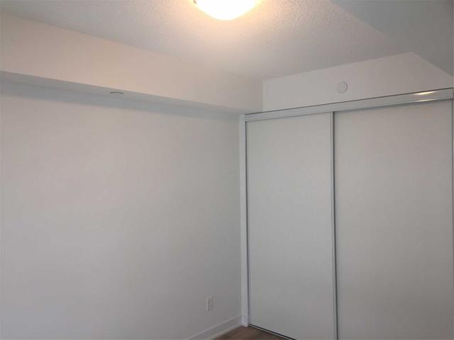 1001 - 87 Peter St, Condo with 1 bedrooms, 1 bathrooms and 0 parking in Toronto ON | Image 11