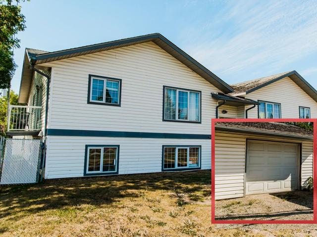 1 - 913 4 Avenue, Condo with 3 bedrooms, 2 bathrooms and 1 parking in Beaverlodge AB | Image 3
