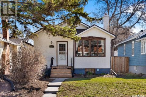 2853 Robinson Street, House detached with 2 bedrooms, 1 bathrooms and null parking in Regina SK | Card Image
