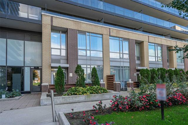 th01 - 29 Singer Crt, Townhouse with 2 bedrooms, 3 bathrooms and 1 parking in Toronto ON | Image 12