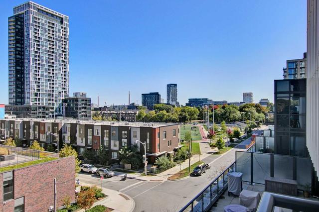 501 - 170 Sumach St, Condo with 1 bedrooms, 1 bathrooms and 1 parking in Toronto ON | Image 11