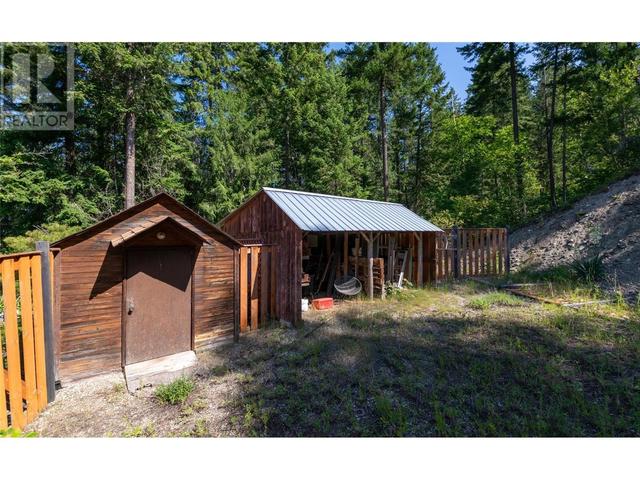 1414 Vella Road, House detached with 3 bedrooms, 3 bathrooms and 14 parking in Columbia Shuswap C BC | Image 39