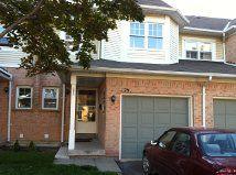 79 Wickstead Crt, Townhouse with 3 bedrooms, 2 bathrooms and 2 parking in Brampton ON | Image 1