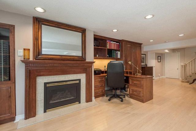 30 - 2250 Rockingham Dr, Townhouse with 3 bedrooms, 4 bathrooms and 2 parking in Oakville ON | Image 10