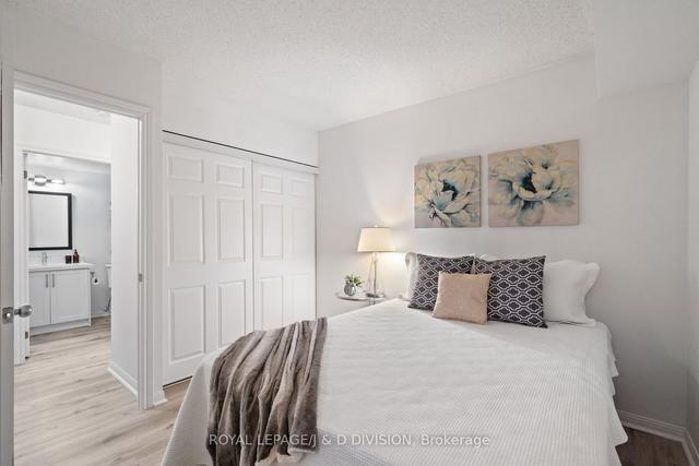 902 - 9 Shank St, Townhouse with 3 bedrooms, 1 bathrooms and 1 parking in Toronto ON | Image 9