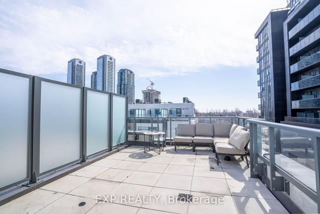 th08 - 1010 Portage Pkwy, Townhouse with 3 bedrooms, 2 bathrooms and 1 parking in Vaughan ON | Image 8