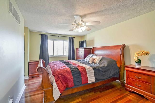 3168 Mccarron Cres, House detached with 3 bedrooms, 2 bathrooms and 4 parking in Mississauga ON | Image 13