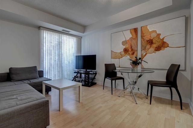 214 - 2088 Lawrence Ave, Condo with 1 bedrooms, 1 bathrooms and 1 parking in Toronto ON | Image 5