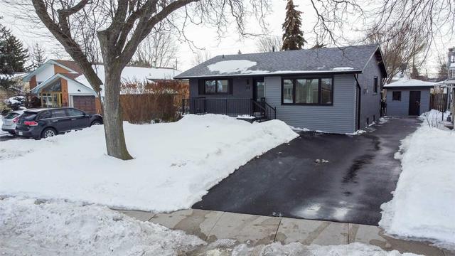 31 Elkwood Dr, House detached with 3 bedrooms, 2 bathrooms and 5 parking in Hamilton ON | Image 12