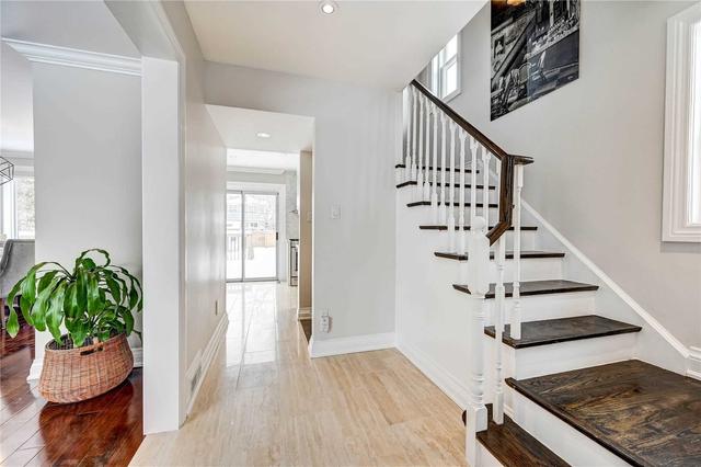41 Thirty Seventh St, House detached with 3 bedrooms, 2 bathrooms and 6 parking in Toronto ON | Image 36