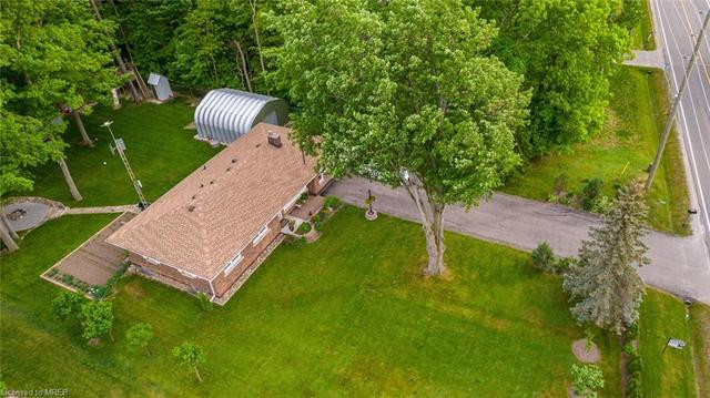 11100 Fifth Side Road, House detached with 3 bedrooms, 2 bathrooms and 11 parking in Halton Hills ON | Image 4