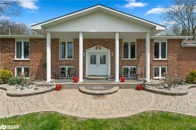 3413 3/4 Sunnidale Sideroad, House detached with 5 bedrooms, 3 bathrooms and 12 parking in Clearview ON | Image 34