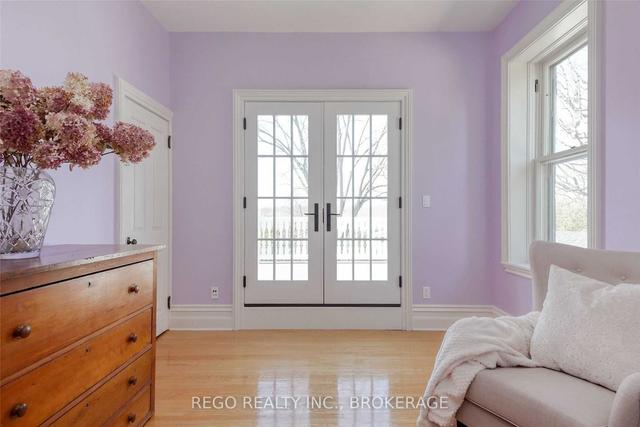 90 Kenmore Ave, House detached with 7 bedrooms, 4 bathrooms and 10 parking in Cambridge ON | Image 19