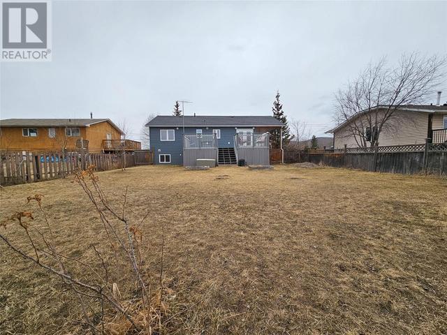 5122 41 Street, House detached with 5 bedrooms, 2 bathrooms and null parking in Chetwynd BC | Image 36
