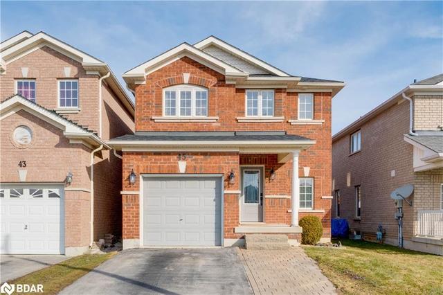 45 Christina Crescent, House detached with 3 bedrooms, 2 bathrooms and null parking in Bradford West Gwillimbury ON | Image 1