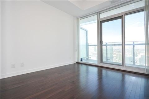 sph5609 - 12 York St, Condo with 3 bedrooms, 3 bathrooms and 1 parking in Toronto ON | Image 9