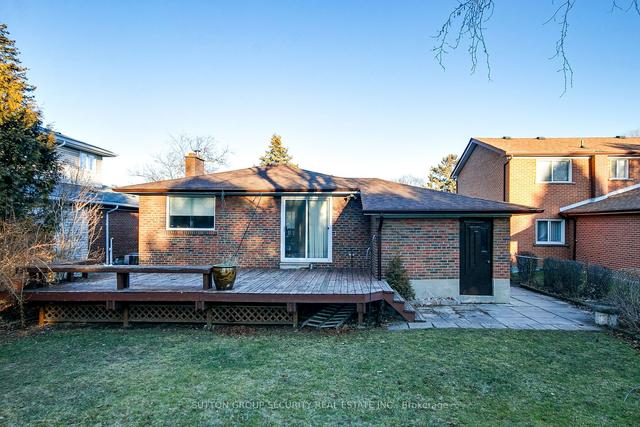 36 Mcdairmid Rd, House detached with 3 bedrooms, 1 bathrooms and 7 parking in Toronto ON | Image 30