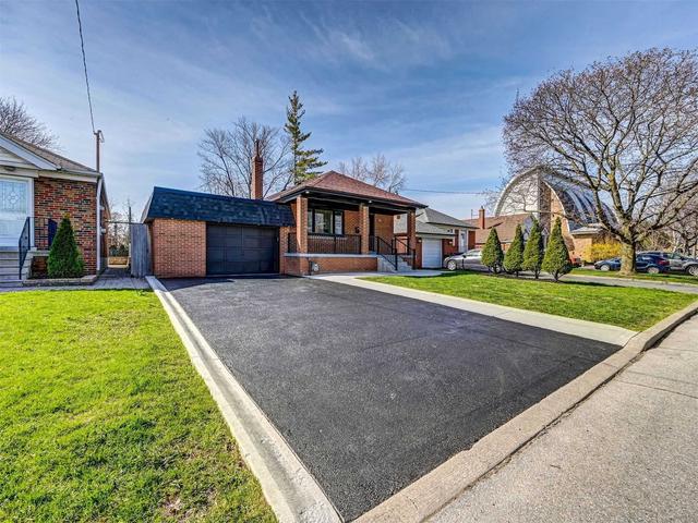 47 Marchington Circ, House detached with 3 bedrooms, 4 bathrooms and 6 parking in Toronto ON | Image 34
