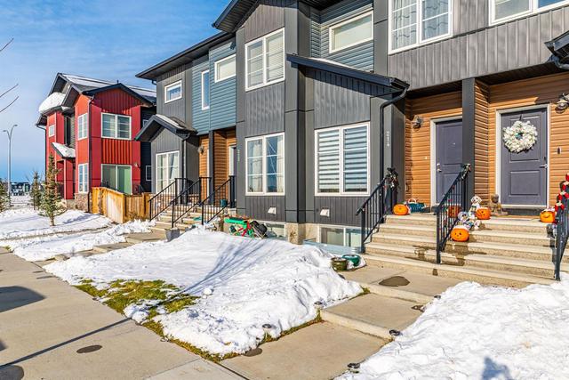 214 Red Embers Way Ne, Home with 2 bedrooms, 2 bathrooms and 2 parking in Calgary AB | Image 10
