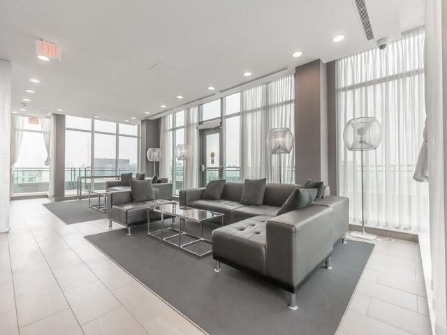 404 - 1169 Queen St, Condo with 2 bedrooms, 2 bathrooms and 1 parking in Toronto ON | Image 14