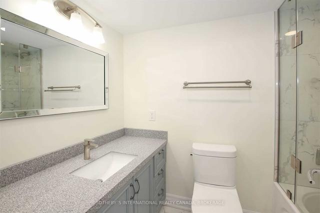 1005 - 61 St Clair Ave W, Condo with 2 bedrooms, 2 bathrooms and 2 parking in Toronto ON | Image 15