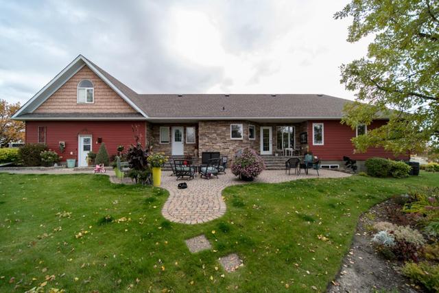 451066 Rg Rd 73, House detached with 3 bedrooms, 3 bathrooms and 6 parking in Wainwright No. 61 AB | Image 30