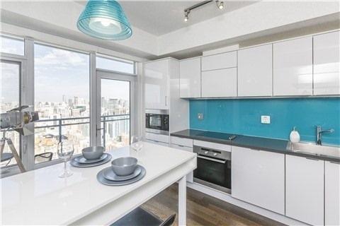 4203 - 21 Widmer St, Condo with 0 bedrooms, 1 bathrooms and null parking in Toronto ON | Image 3