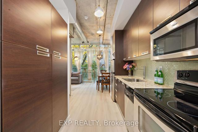 202 - 20 Stewart St E, Condo with 1 bedrooms, 1 bathrooms and 0 parking in Toronto ON | Image 4