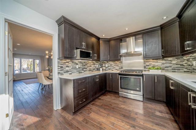 83 Cornell Cres, House detached with 4 bedrooms, 4 bathrooms and 6 parking in Markham ON | Image 39